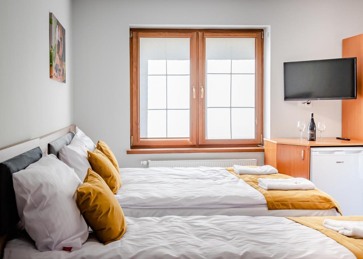 Sun & Wine Hotel Pobierowo Luaran gambar