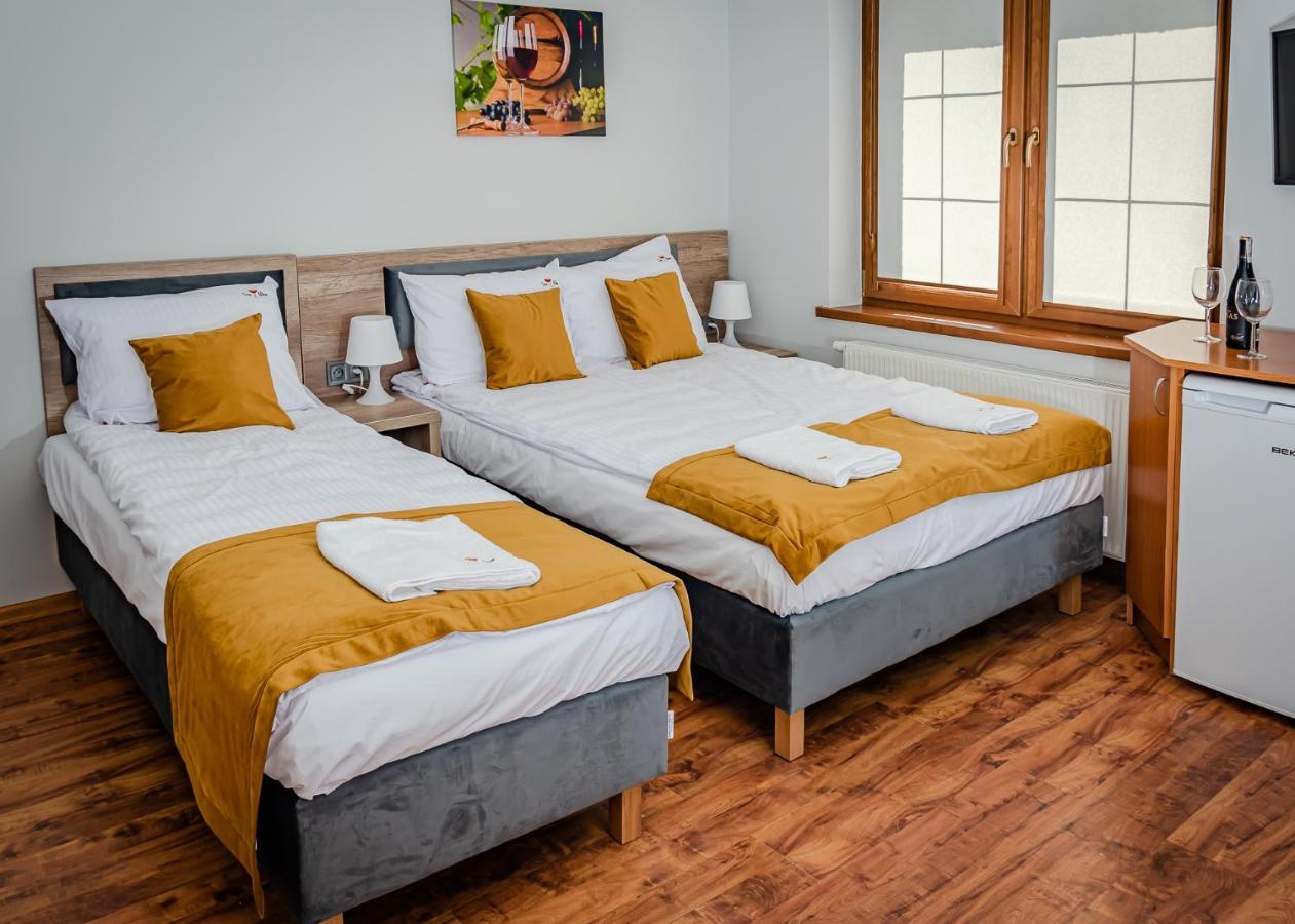 Sun & Wine Hotel Pobierowo Luaran gambar